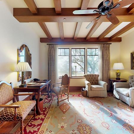 The Lodge At Sea Island St. Simons Island Room photo